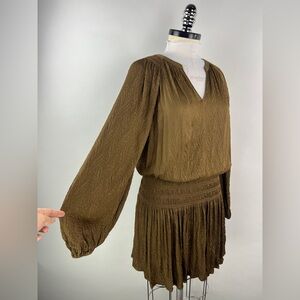 💚 3183. Textured Bronze Balloon Sleeve Mini Dress